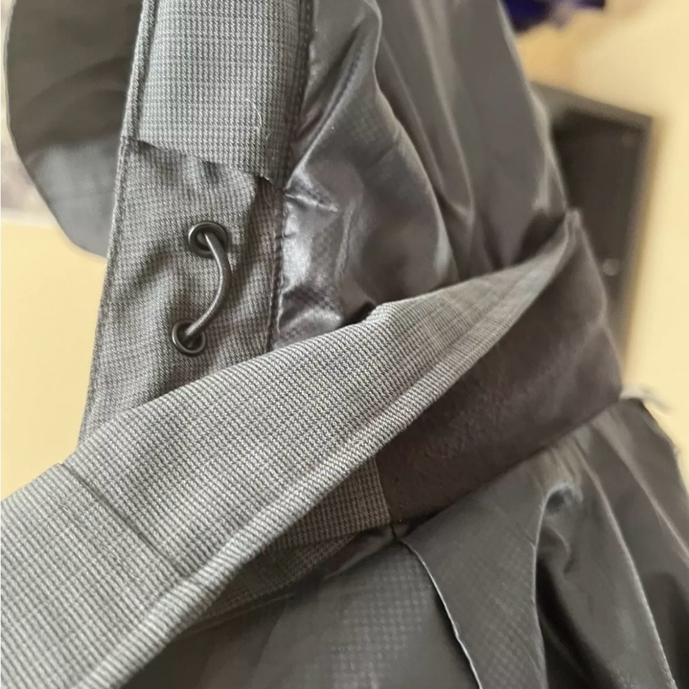 ☔️Athleta Wetlands Trench Jacket - Picture 6 of 13